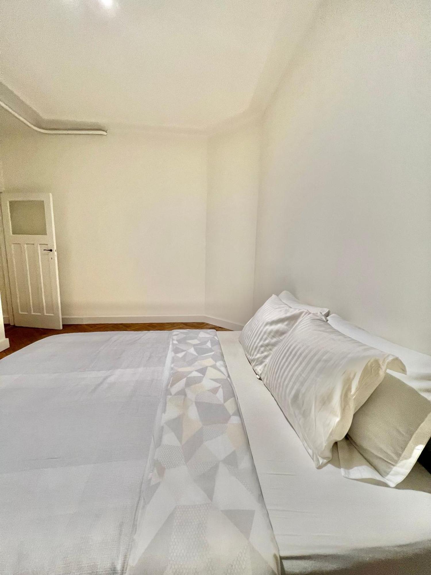 Brulux Appartement Luxury بروكسل المظهر الخارجي الصورة